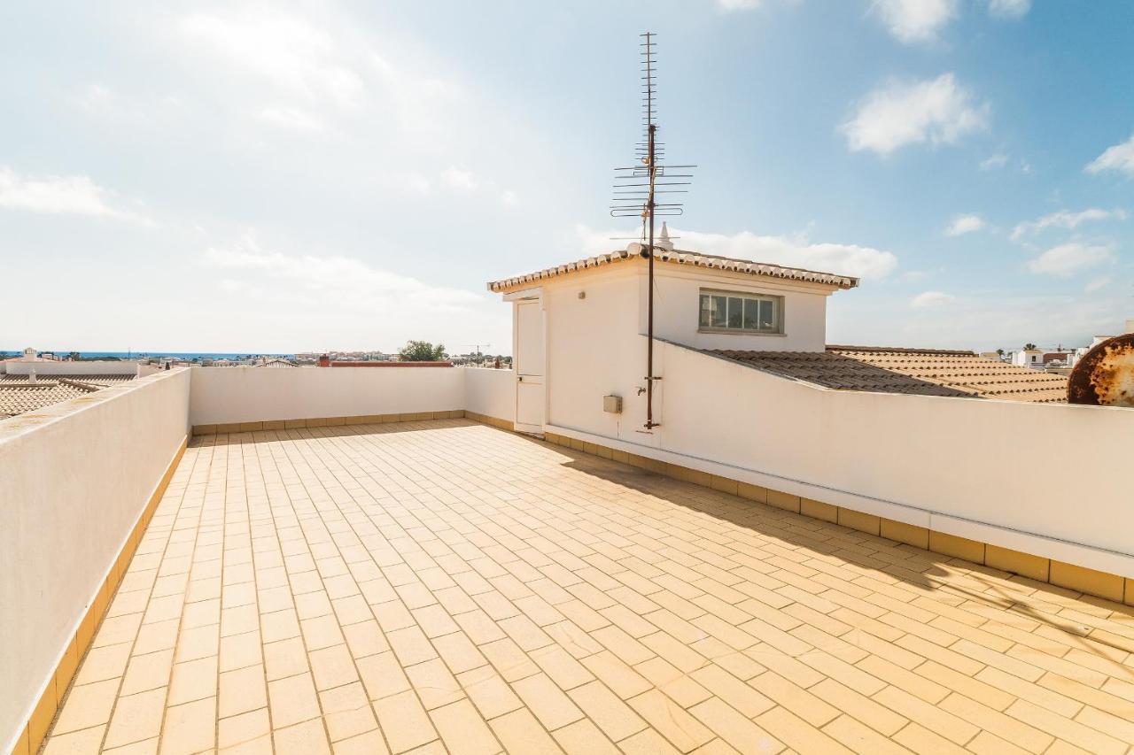 לאגוּ‏ש New Dawn'S Guesthouse By Algarve Golden Properties מראה חיצוני תמונה