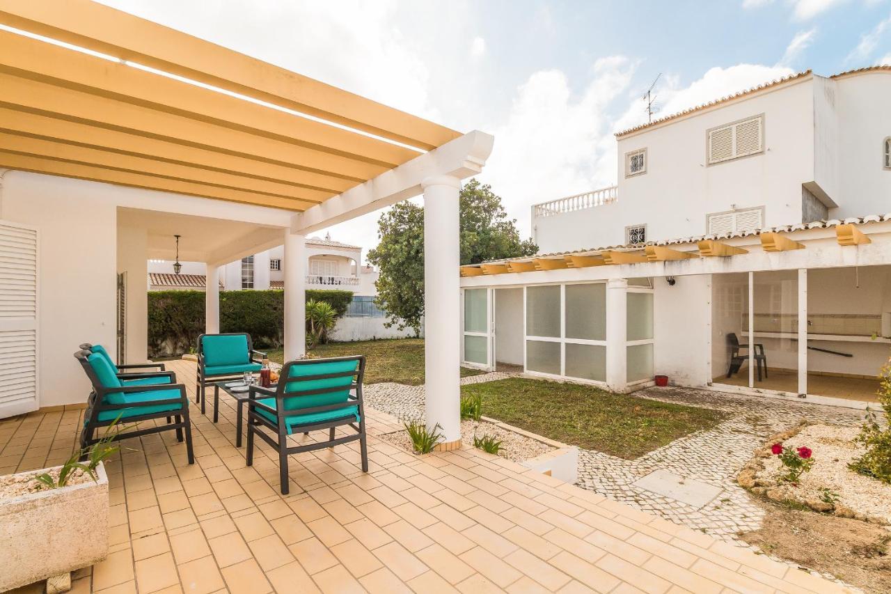 לאגוּ‏ש New Dawn'S Guesthouse By Algarve Golden Properties מראה חיצוני תמונה