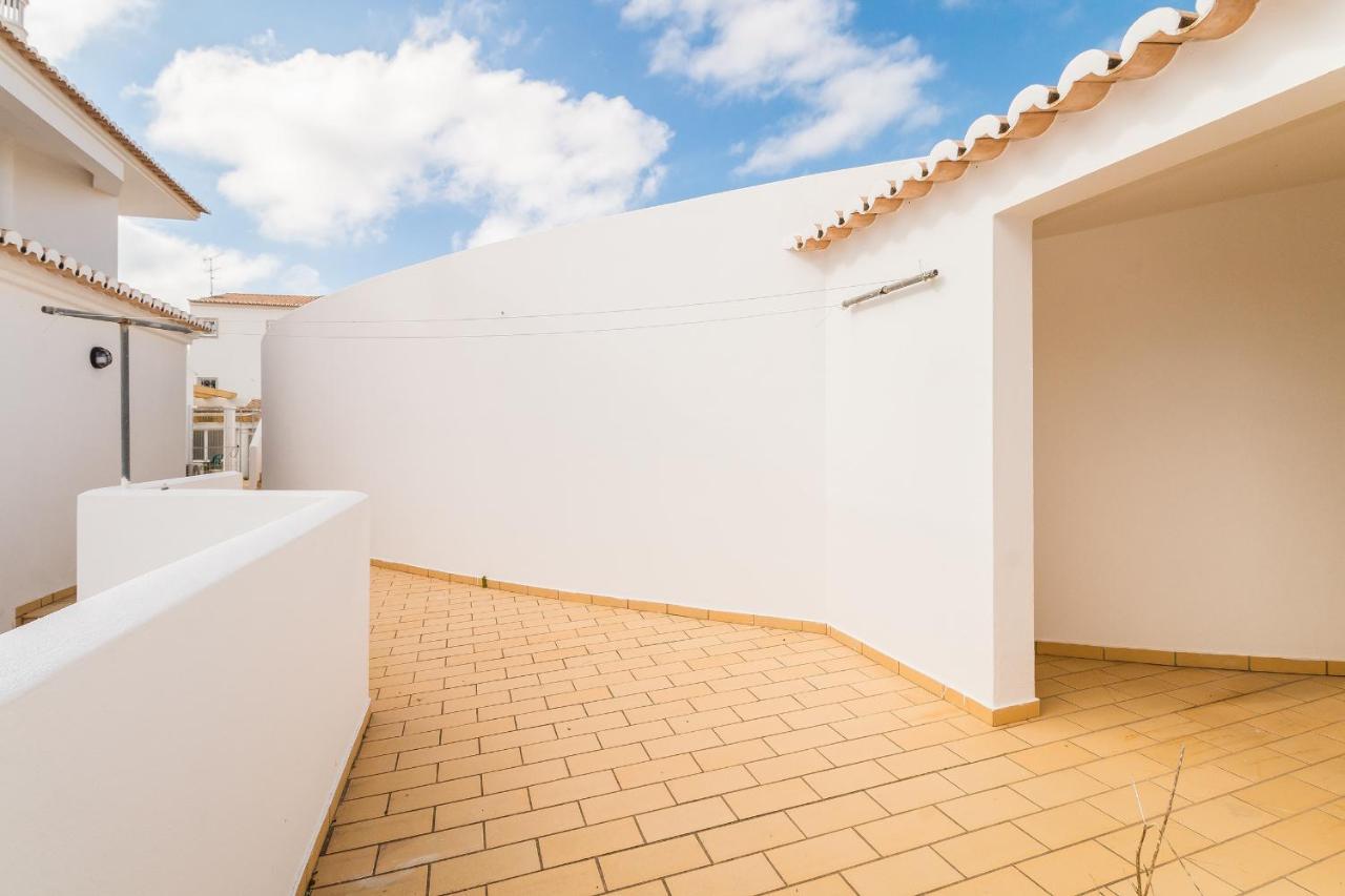 לאגוּ‏ש New Dawn'S Guesthouse By Algarve Golden Properties מראה חיצוני תמונה