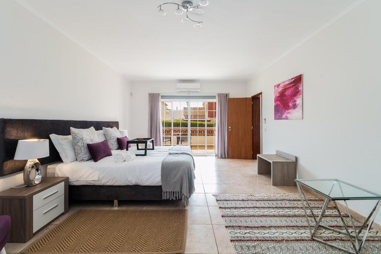 לאגוּ‏ש New Dawn'S Guesthouse By Algarve Golden Properties מראה חיצוני תמונה